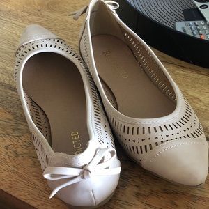 RESTRICTED FLATS 7.5